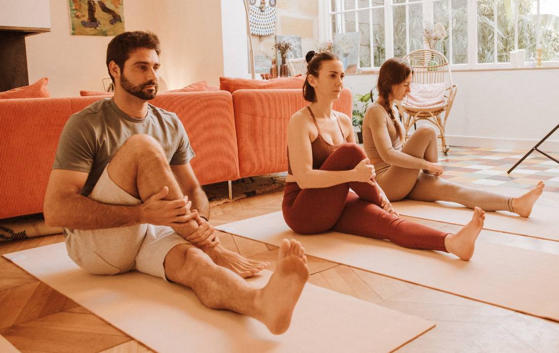 Tout savoir pour démarrer le yoga à la maison