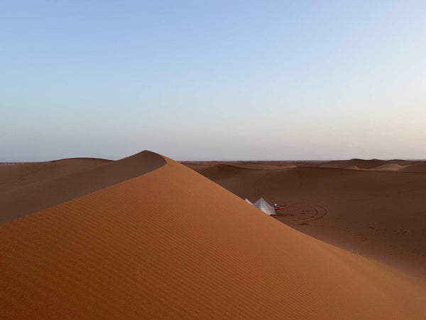 Doux passage vers 2024 dans le désert marocain