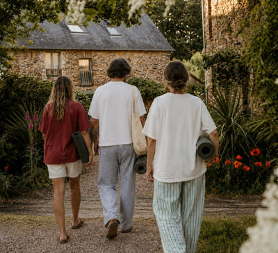Terre Mythique : Yoga, Équilibre & Énergie en Bretagne