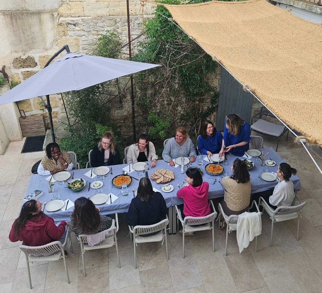 Retraite Yoga, piscine & détente en Camargue - été - Séjour Camargue