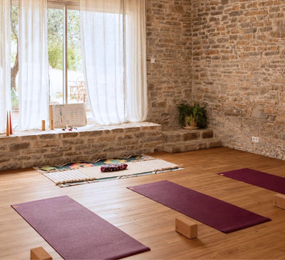 Impulsion : Yoga & Voyages Sonores dans les Cévennes