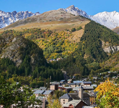 Le Chalet des Cimes : Yoga & Randonnée dans les Alpes