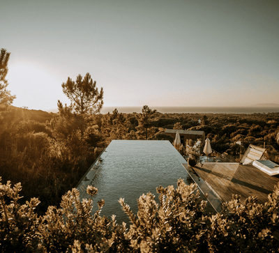 Horizon Atlantique : Yoga, Bien-être & Vue Infinie au Portugal