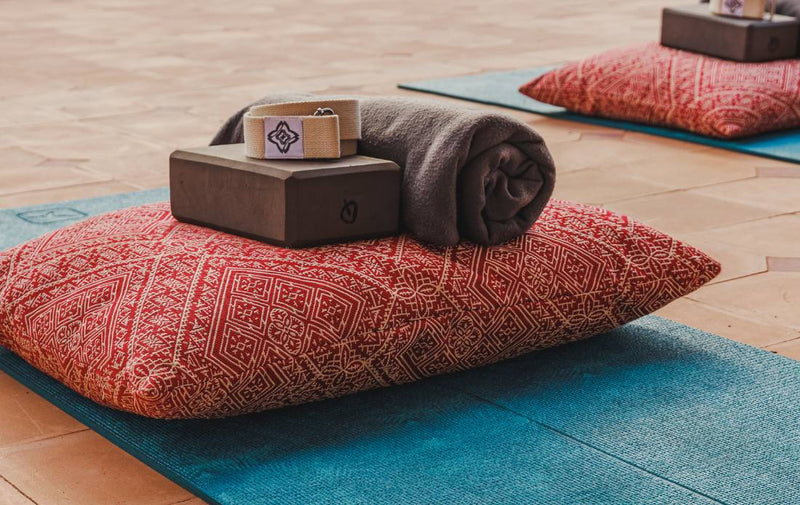 Comment choisir son tapis de yoga ? • Namaste
