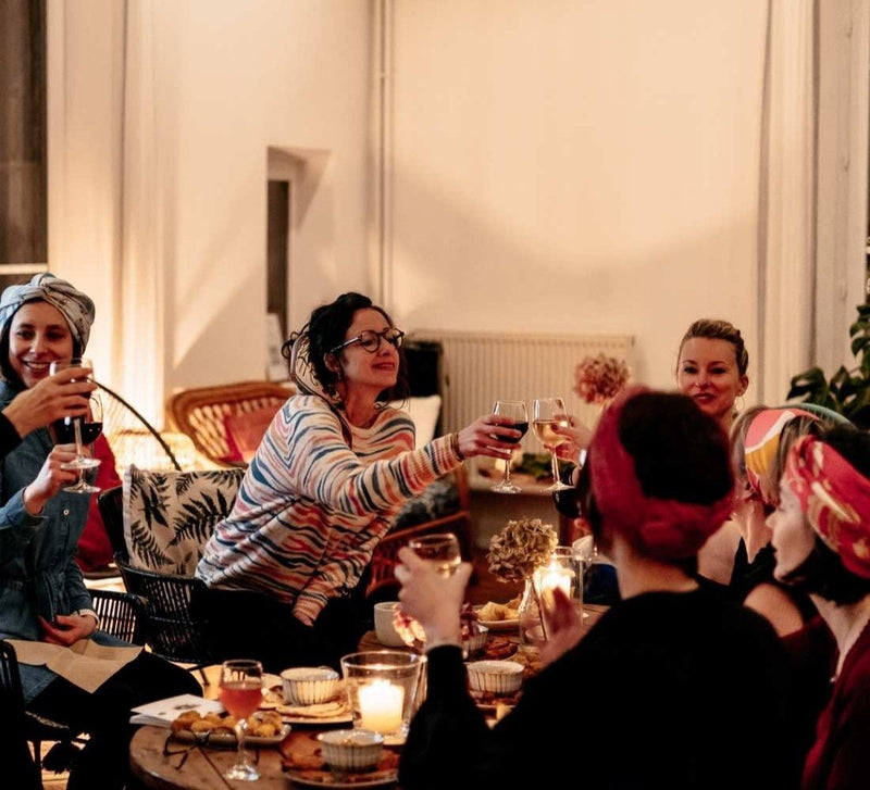 partir-en-sejour-organise-entre-ami-e-s-pour-le-nouvel-an-2026-namastrip