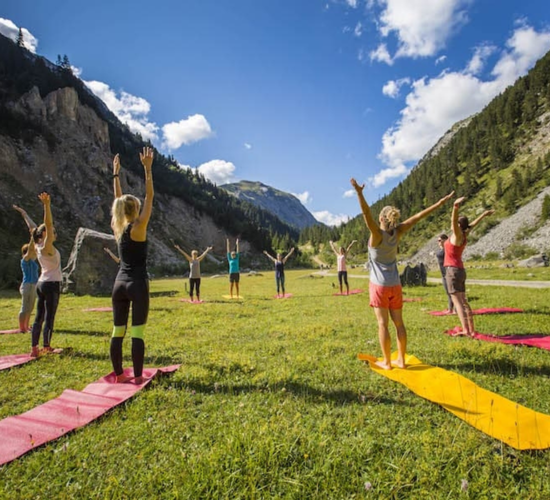 Retraite Yoga et Mountain Therapy dans les Pyrénées - été