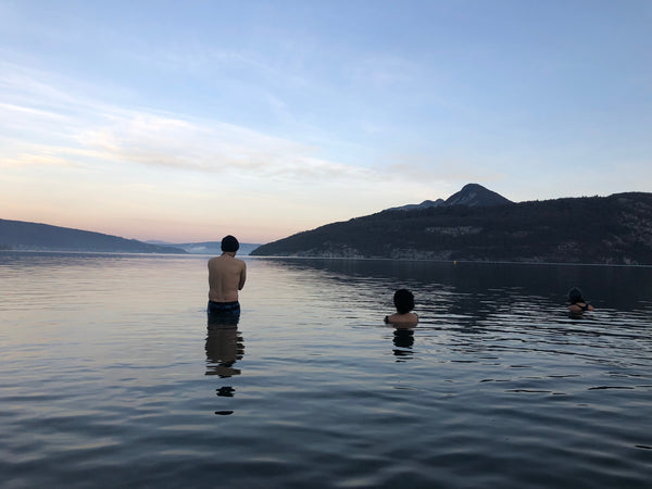 Retraite No Stress et Yoga au bord du lac d'Annecy - été