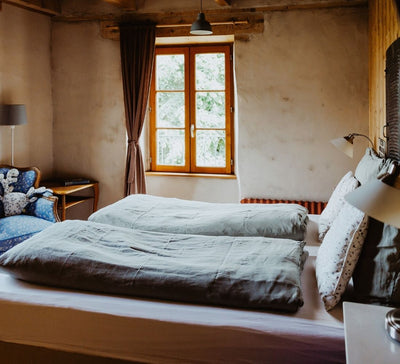 Au bout du monde, dans le Cantal : Yoga, Randonnée & Bain nordique