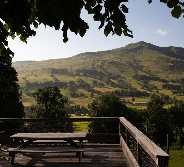 Au bout du monde, dans le Cantal : Yoga, Randonnée & Bain nordique