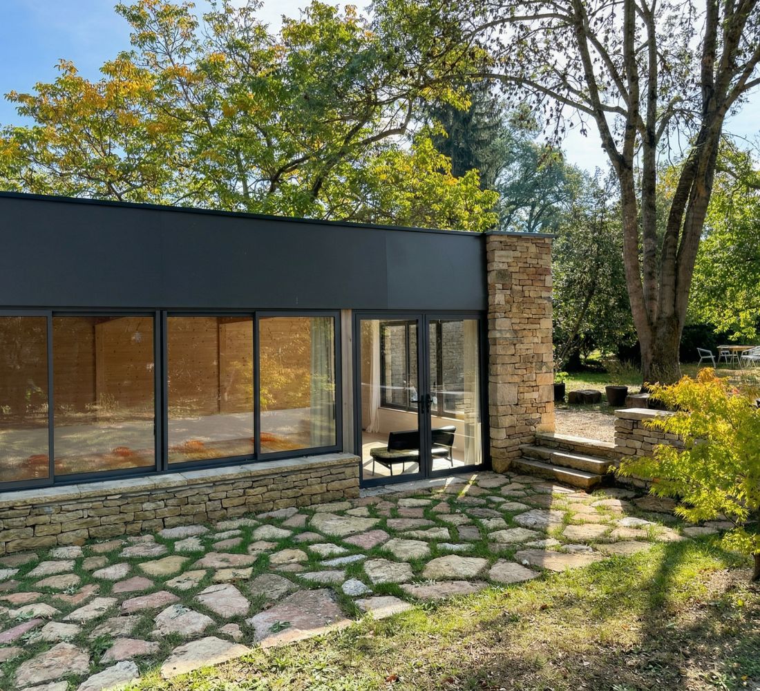 Essence Créative : Yoga, Poterie & Nature en Bourgogne