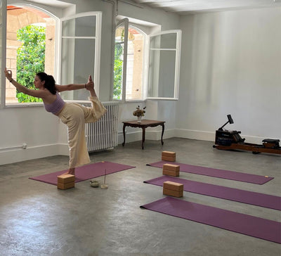 Le Chant du Corps : Yoga, Méditation & Expression dans une résidence d’artistes