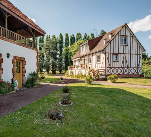 Les Jours Doux : Yoga & Déconnexion Totale dans un moulin en Normandie