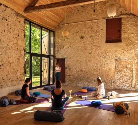 L’Escapade essentielle : Yoga & Sauna près de Paris