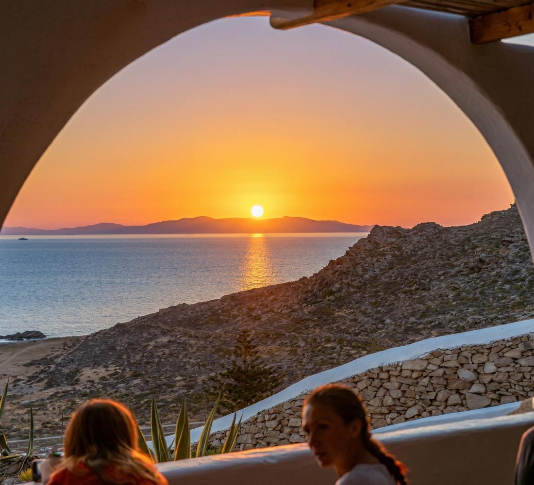 Énergie des Cyclades : Yoga & Mouvement face à la mer