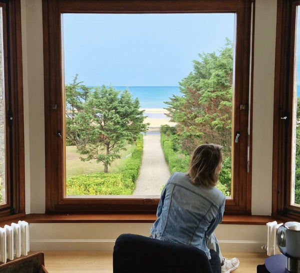 L’Échappée Marine : Yoga dans une villa d’exception sur la côte normande
