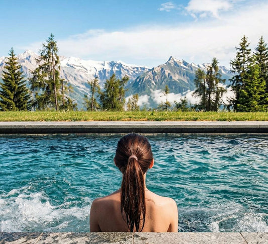 Le Spa des Sommets : Yoga & Bien-Être dans les Alpes Suisses