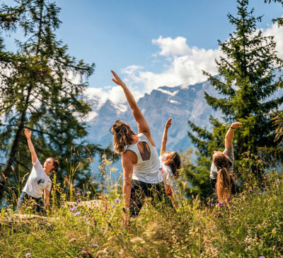 Le Spa des Sommets : Yoga & Bien-Être dans les Alpes Suisses