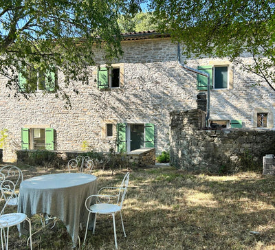 Impulsion : Yoga & Voyages Sonores dans les Cévennes