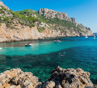 Minorque essentielle : Yoga & Équilibre entre terre et mer