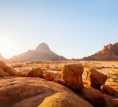Au Cœur de l’Immensité : Safari & Déserts de Namibie