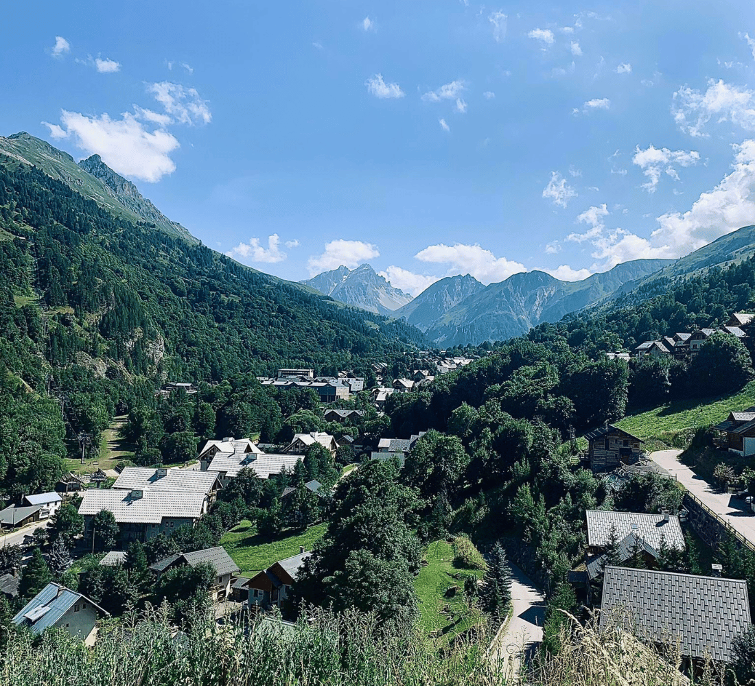 Séjour bien-être : Mountain therapy, Yoga et Randonnée dans les Alpes