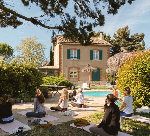 Les Jours Doux : Yoga, Équilibre & Énergie en Provence