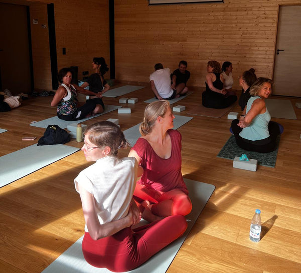 Retraite Yoga et Mountain Therapy dans les Pyrénées - été