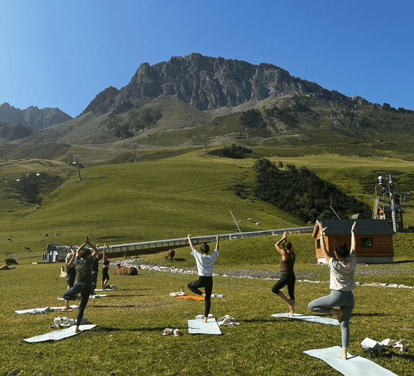 Retraite Yoga et Mountain Therapy dans les Pyrénées - été