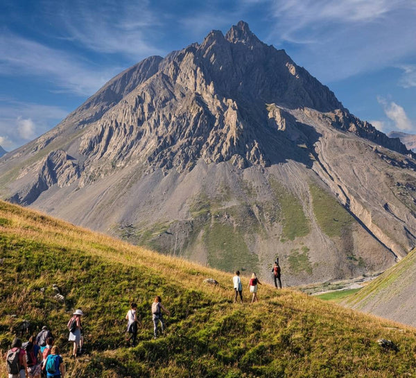 Le Chalet des Cimes : Yoga & Randonnée dans les Alpes