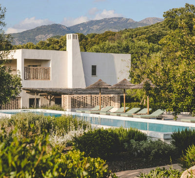 Pilates & Yoga dans un lieu d’exception face à la mer en Corse